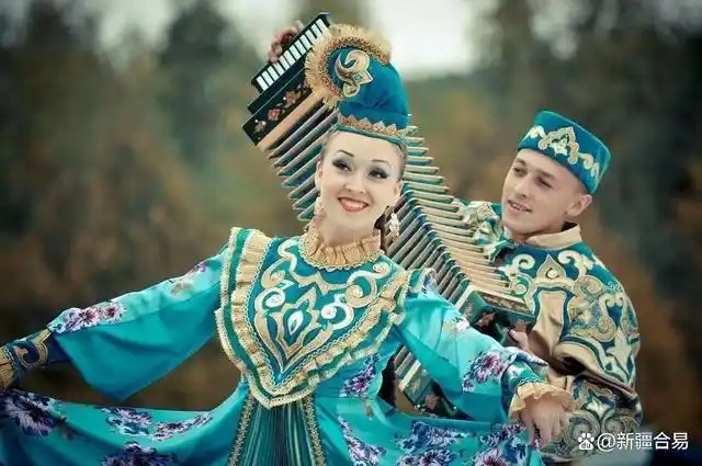 塔塔尔族,新疆白种人之一,56个民族中人数最少