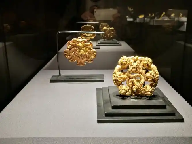 金器@上海观复博物馆