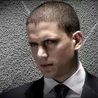 越狱男主角微信头像点击鼠标右键下载