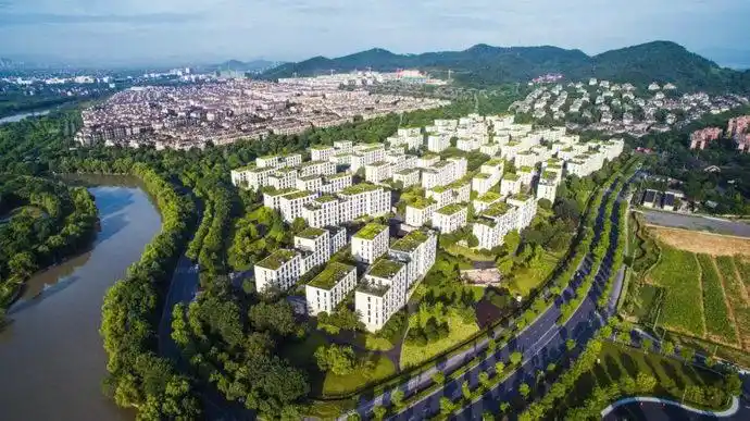 万科大溪谷云城旁均价20800元m2