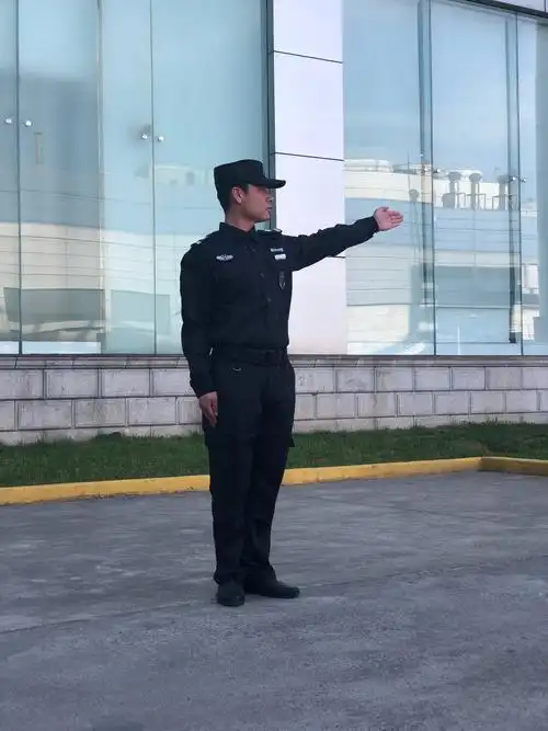 新张江物业保安技能竞赛前动作分解摄像录制