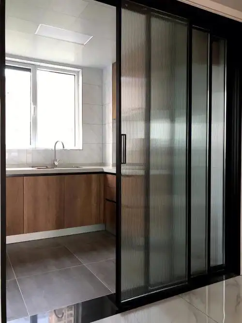 厨房长虹玻璃门的朦胧美中西厨随意切换75