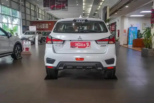 静态体验2020款广汽三菱劲炫