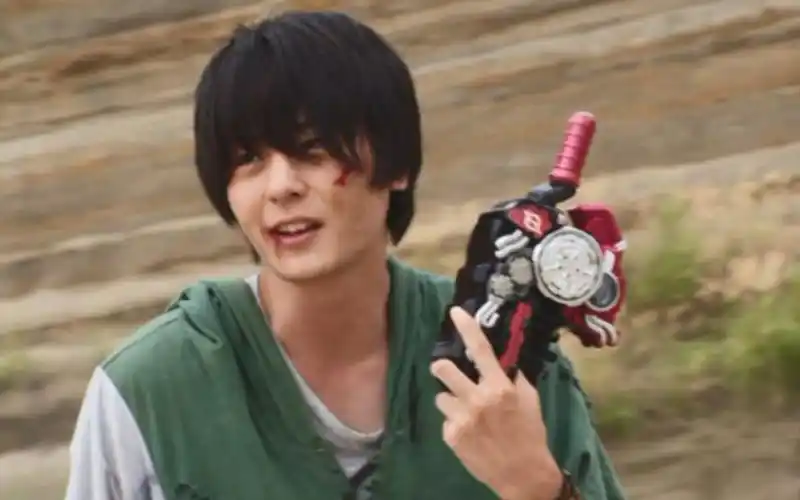 【假面骑士build】桐生战兔-动漫视频-搜狐视频