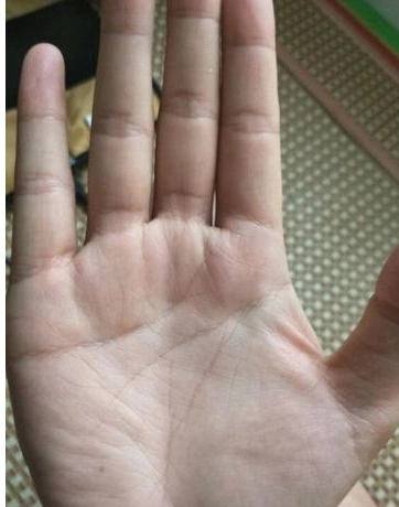 断掌纹一辈子丰衣足食多金又长命有大福之人