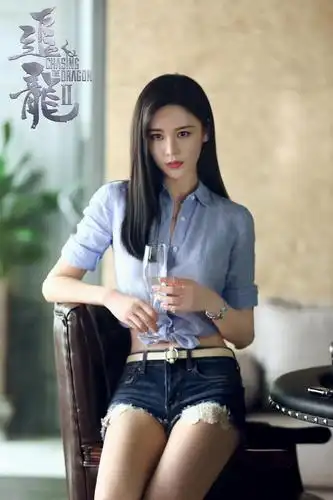 追龙2首日上映获好评女主邱意浓突破期待成亮色