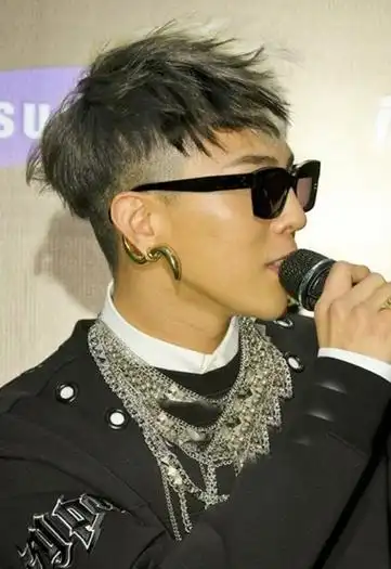 权志龙鸳鸯头全方位图 头后脑勺怎么剪帅气_发型师姐