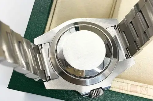 二手劳力士潜航者型系列116610lv绿水鬼手表背面