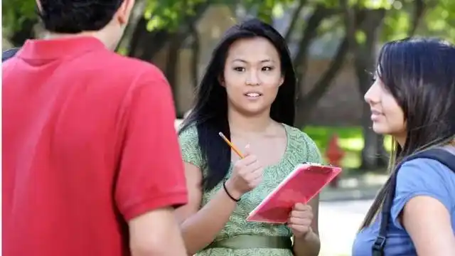 很多华裔美国人都是高级知识分子为什么他们的子女汉语这么差