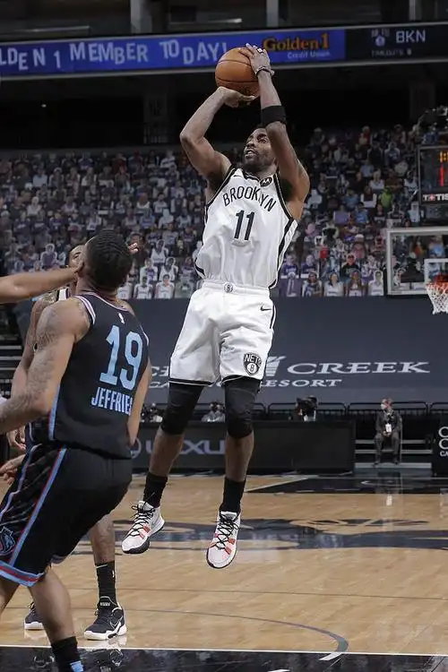 欧文22中15掠40分效率惊人 狂飙9记三分再现神迹|凯里·欧文|篮网队