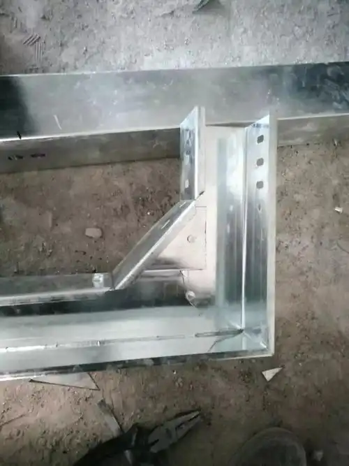 桥架制作教程之水平90度弯头制作方法