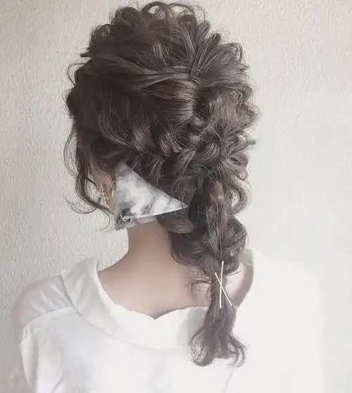 2020火爆的扎发发型