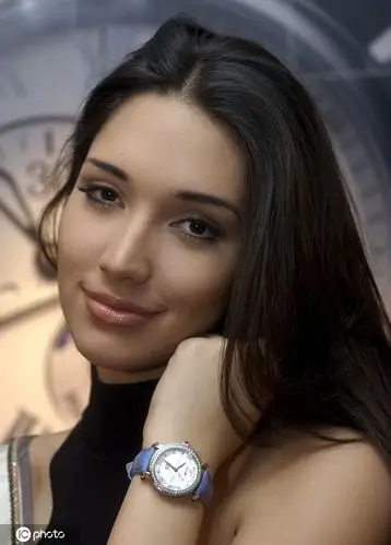 1/ 15 如果要在nba球员太太中选一位颜值最高的,76人球星艾尔-霍福德