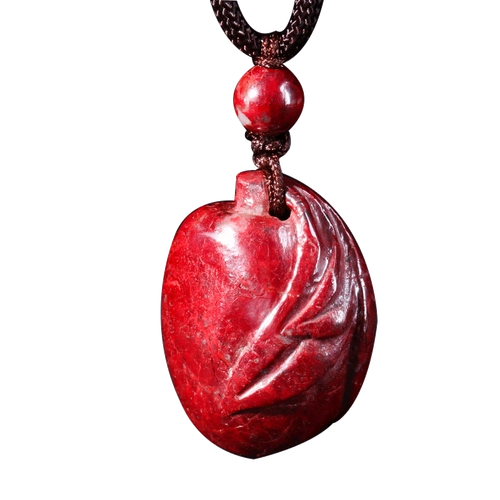 朱砂原石吊坠精品男女款雕刻叶桃项链本命年原矿项坠
