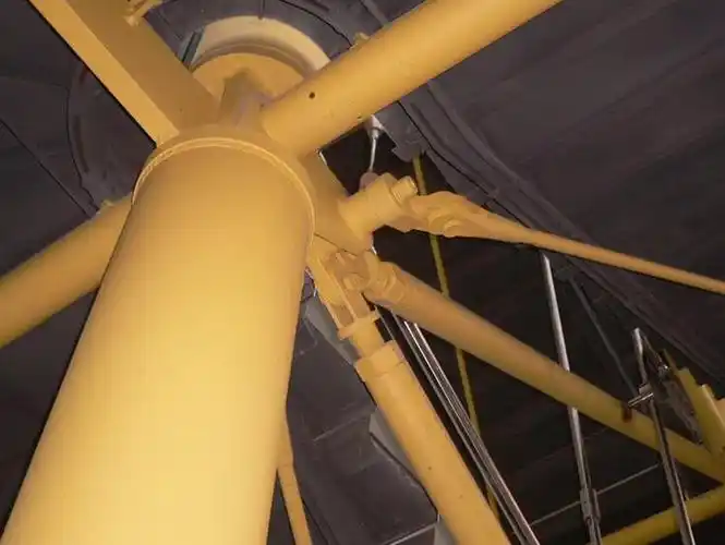 是一家专门从事幕墙钢件,钢结构的专业化公司