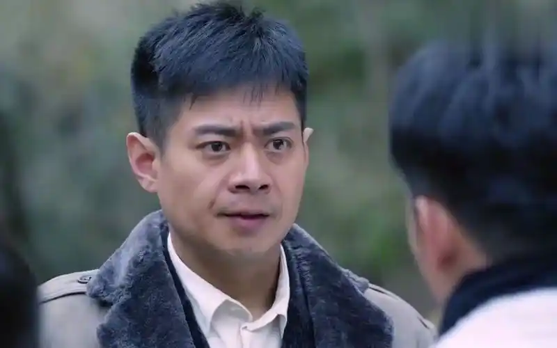 战地枪王:枪王带兄弟,来勘察地形,将鬼子营地布防摸个门清