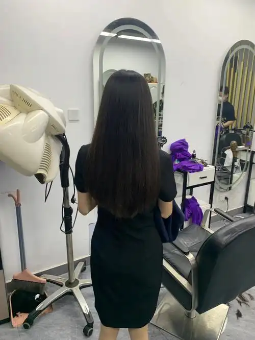 黑长直圆弧形发尾来啦