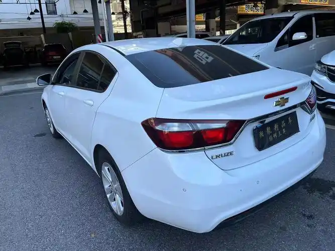 16年科鲁兹自动挡15配置