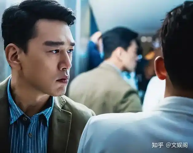 在这部剧中,王耀庆饰演着"海涛"这一角色.