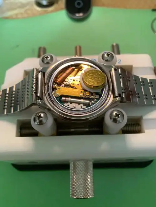 一探seiko70s38系石英机芯