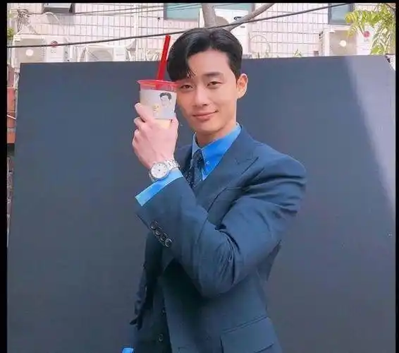 带火了栗子头的朴叙俊何为让人念念不忘西装品味实在太赞