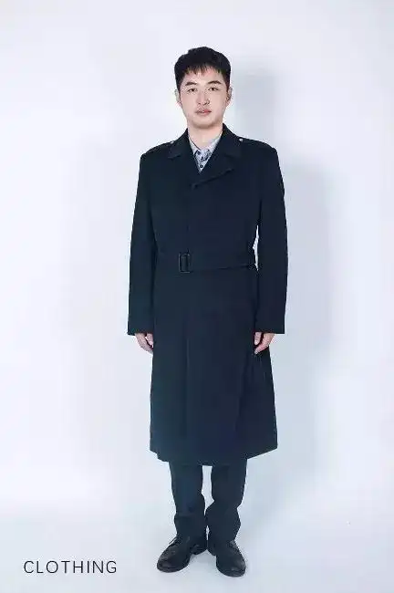 面试的修缮主要包括:第一眉毛的修饰;第二胡子的修饰;第三发型的整理