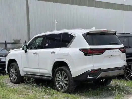 雷克萨斯lx600豪华越野suv佼佼者