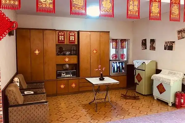 穿越回80/90年代 体验30年前家里过新年的感觉
