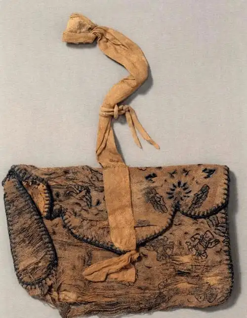 丙希赏析丨古代的小姐姐都背什么样的包包