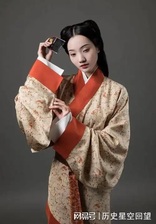 到了唐朝,女子服饰的演变达到了一个巅峰.