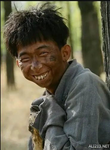 长得丑就得靠演技10大因丑爆红后的明星生活现状