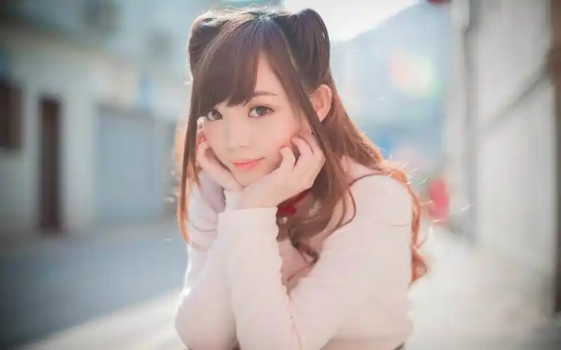 超可爱甜美制服女孩高清桌面壁纸