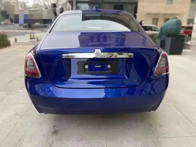 22款劳斯莱斯古思特460万现车蓝色个性