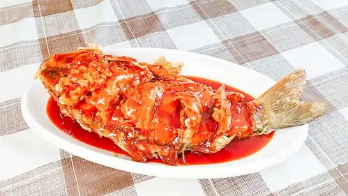 正宗糖醋鱼该怎么做,学会这技巧,外酥里嫩,比大厨做得还好吃