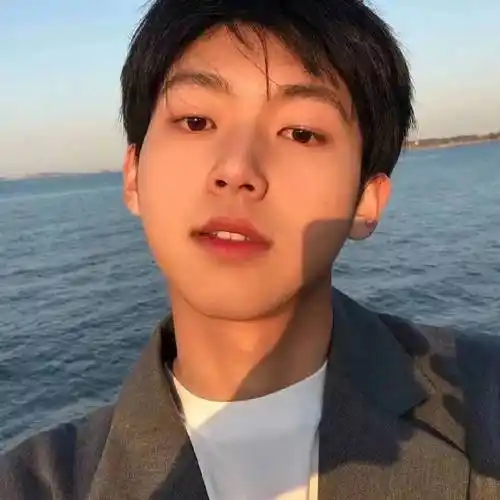 渣女海王必备情侣头像.