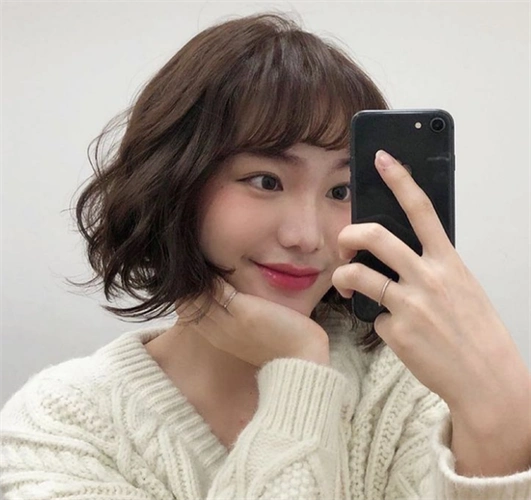 减龄清新短发推荐 韩妞最爱这几款