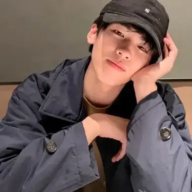 真人高清帅气霸气戴帽子男生头像图片