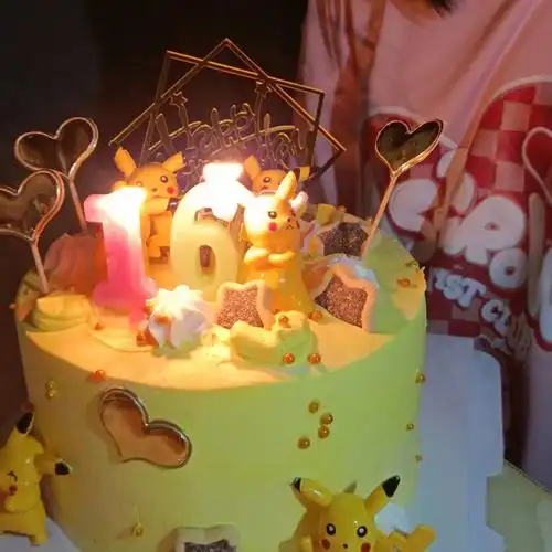 感觉上一次还是不久之前 其实已经是一年前祝自己16岁生日快乐啦 新的