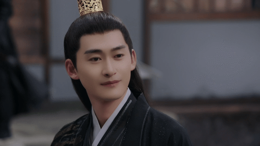 张翰的古装造型总能给人惊喜,这次也不例外,虽然不如之前那么帅得耀眼