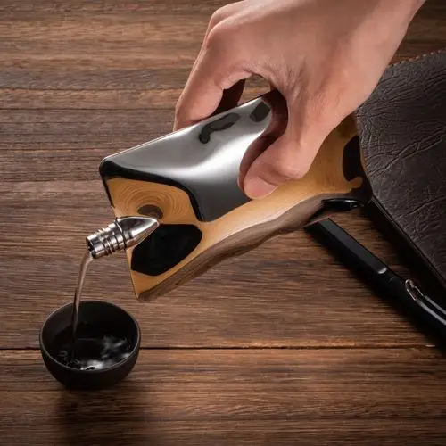 酒壶丹麦vanlemn304不锈钢随身便携式户外家用家用酒壶