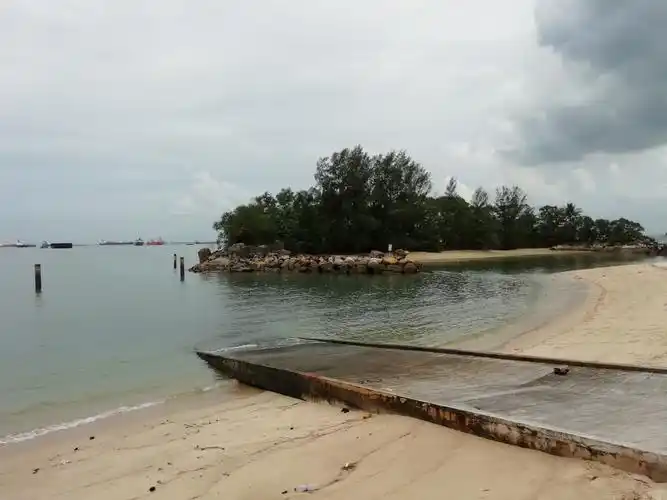 the beach in sentosa