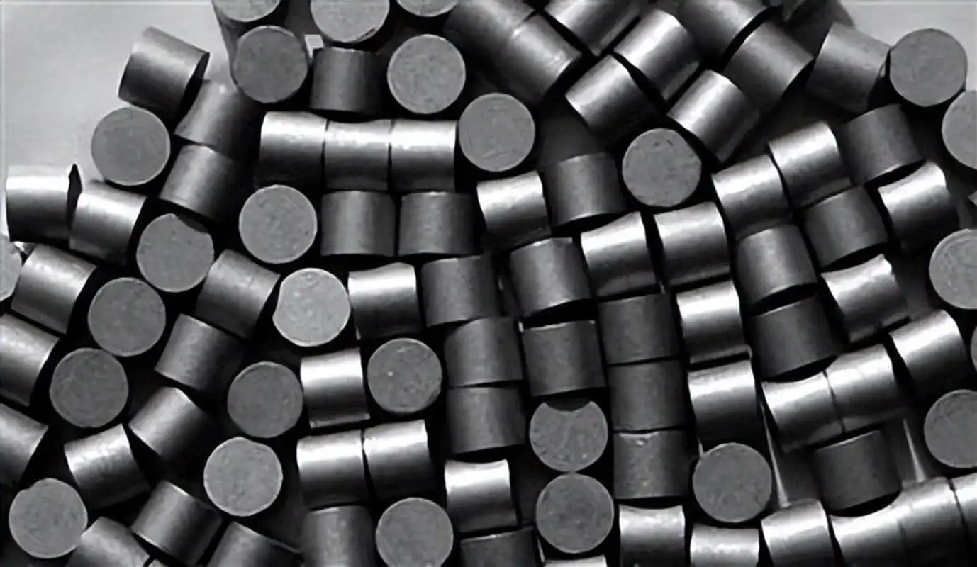 金属铼是一种稀有金属,全球的储量只有2650吨,储量最多的是智利,但是