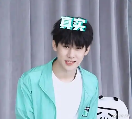 张真源运动特辑饭修图 可可爱爱的丰富小表情……__财经头条