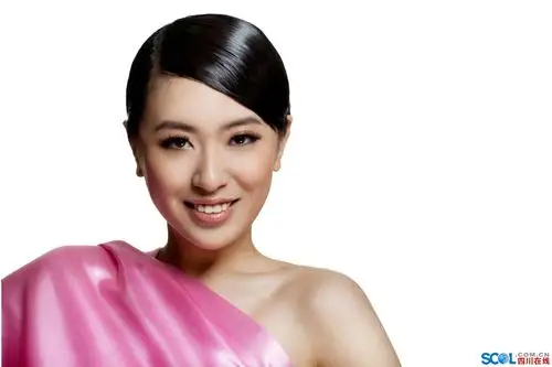 赵铭大乳裸.照.热辣曝光