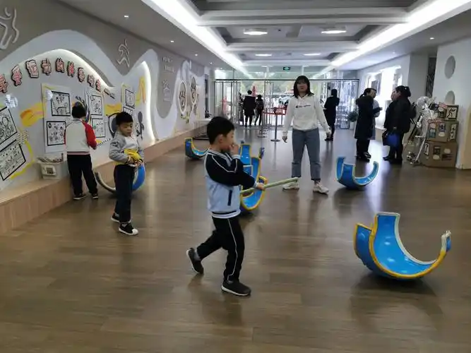 大学城幼儿园室内区域运动 - 美篇