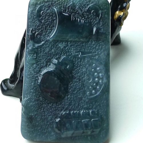 缅甸天然a货翡翠精雕磨砂八破图招财进宝出入平安吊坠牌送a货证书