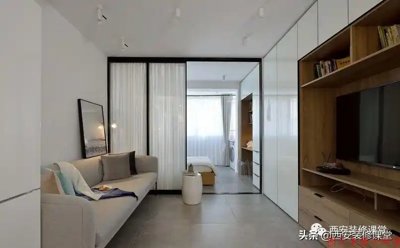 如何在客厅隔出一间卧室来?