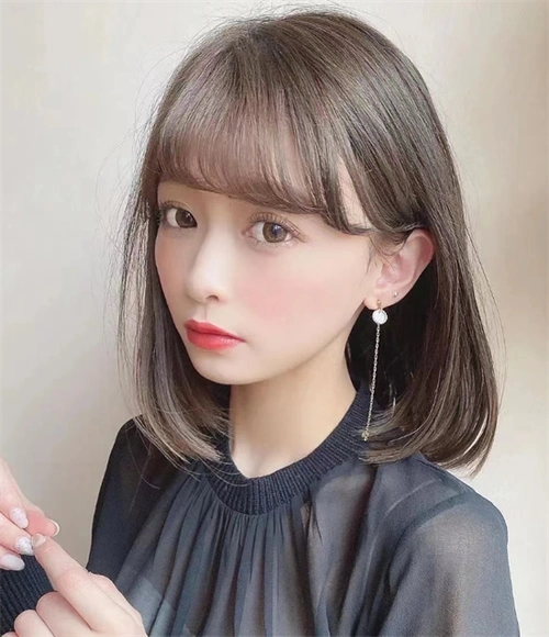 短发内扣c卷 轻松藏肉显瘦_女生短发 - 美发站