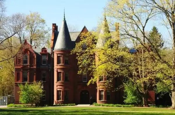 威尔斯利学院(wellesleycollege)是一所女子文理学院,成立于1875年