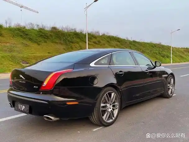 15款捷豹xjl3.0 v6旗舰全款9.8万,能满足对于豪华与舒适的追求